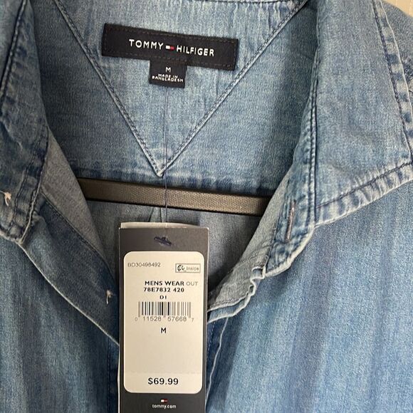 Tommy Hilfiger lightweight denim shirt size M NWT - Picture 5 of 5